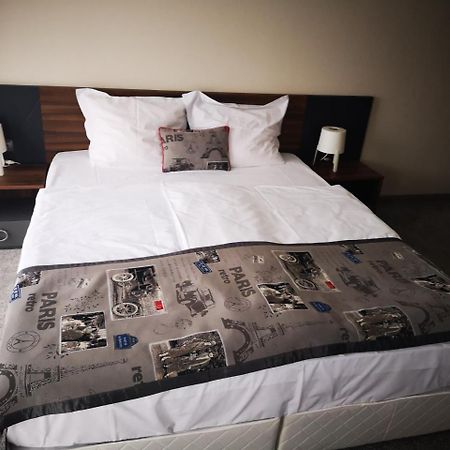 Family Hotel Novel City Burgas Extérieur photo
