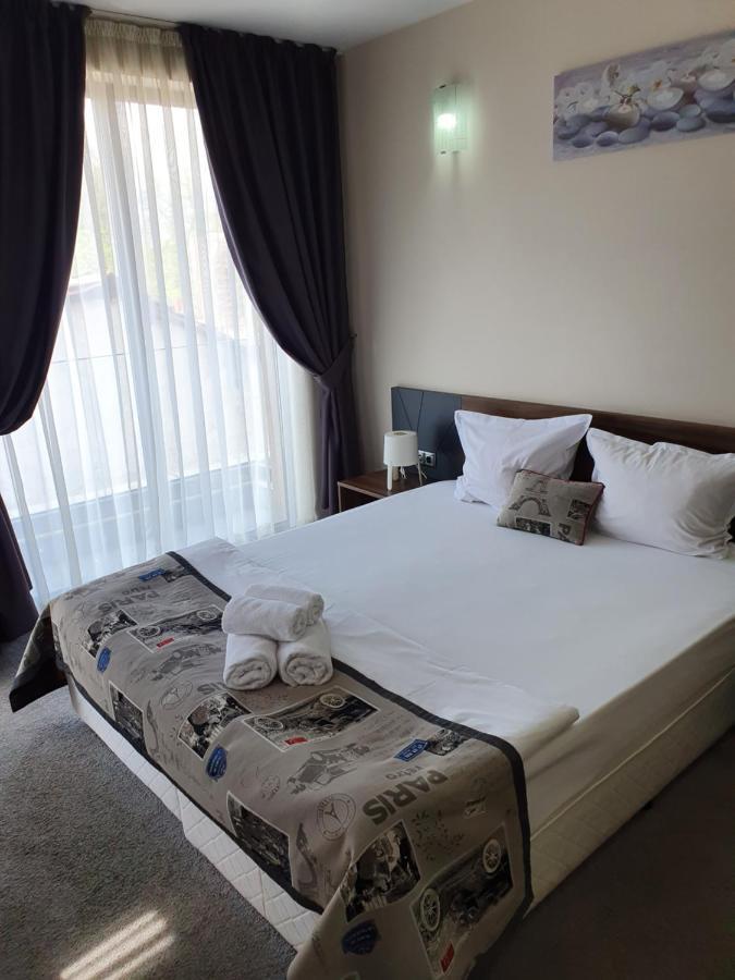 Family Hotel Novel City Burgas Extérieur photo