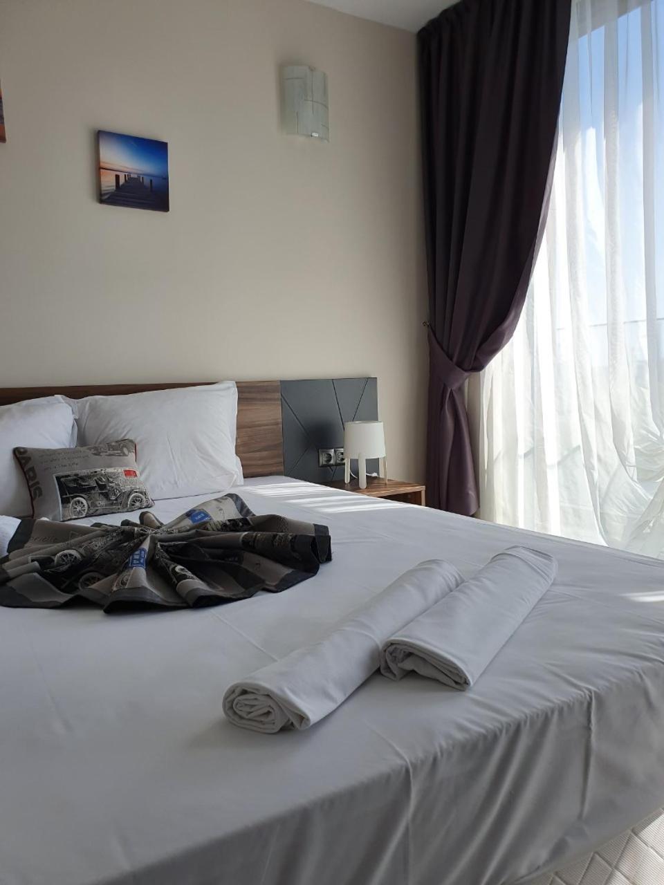 Family Hotel Novel City Burgas Chambre photo